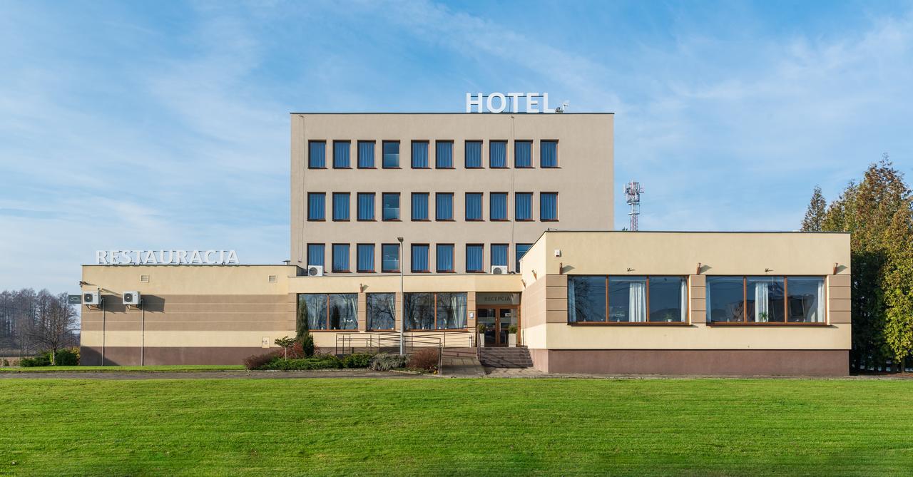 Hotel Pod Jesiotrem Labiszyn Extérieur photo